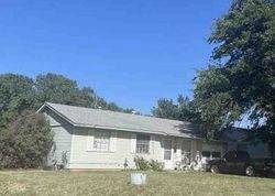 Pre-foreclosure in  HOOVER CIR Elk City, OK 73644