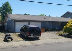 Pre-foreclosure in  GOLDEN GARDENS ST Eugene, OR 97402