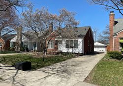 Pre-foreclosure in  KENMORE AVE Harper Woods, MI 48225