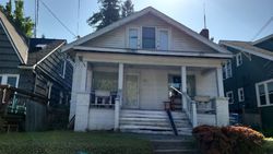 Pre-foreclosure in  WARREN AVE N Seattle, WA 98109