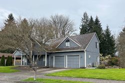 Pre-foreclosure in  NE 36TH AVE Ridgefield, WA 98642