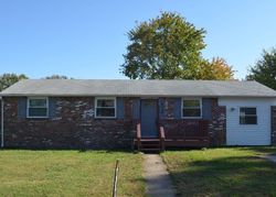 Pre-foreclosure in  EGGER CIR Hampton, VA 23663