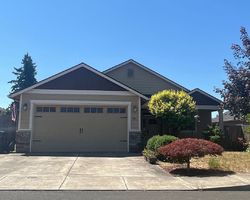 Pre-foreclosure in  SE REGAN HILL LOOP Estacada, OR 97023