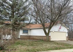 Pre-foreclosure in  FAIRFAX DR Canton, MI 48188