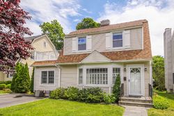 Pre-foreclosure in  GRANDVIEW AVE White Plains, NY 10605