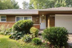 Pre-foreclosure in  CANYON WOODS DR Rockford, IL 61109