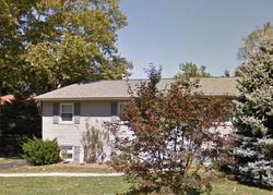 Pre-foreclosure in  WAYNE DR Mechanicsburg, PA 17055