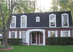 Pre-foreclosure Listing in BERKSHIRE DR BELLEVILLE, IL 62223