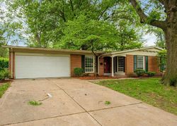 Pre-foreclosure in  TREMONT DR Florissant, MO 63033