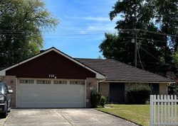 Pre-foreclosure in  SUNSET DR Slidell, LA 70460