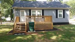 Pre-foreclosure in  MARION AVE Gaffney, SC 29341