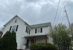 Pre-foreclosure in  19TH ST NE Canton, OH 44714