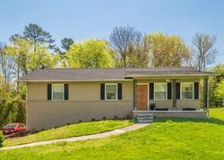 Pre-foreclosure in  HOWARD DR Knoxville, TN 37918