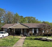Pre-foreclosure in  DORADO AVE Memphis, TN 38128