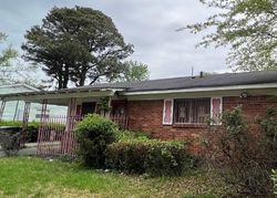 Pre-foreclosure in  DEERLAND ST Memphis, TN 38109