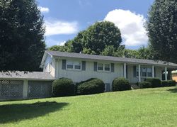 Pre-foreclosure in  DONALD DR Red Boiling Springs, TN 37150