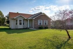 Pre-foreclosure in  COPPERFIELD CT Clarksville, TN 37042