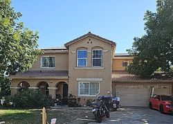 Pre-foreclosure in  E HILLCREST AVE Visalia, CA 93292