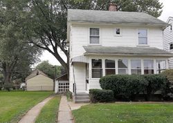 Pre-foreclosure in  MILROY ST Toledo, OH 43605