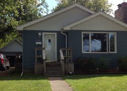Pre-foreclosure Listing in 10TH AVE N GRAND FORKS, ND 58203