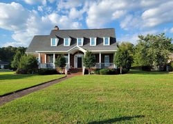 Pre-foreclosure in  FOXCROFT LN Winterville, NC 28590