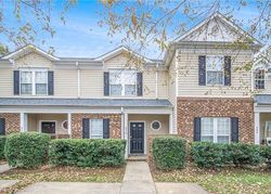Pre-foreclosure in  ROSS MOORE AVE Charlotte, NC 28205