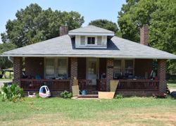 Pre-foreclosure in  STATESVILLE RD Charlotte, NC 28269