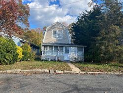 Pre-foreclosure Listing in LAUREL AVE ISLAND HEIGHTS, NJ 08732