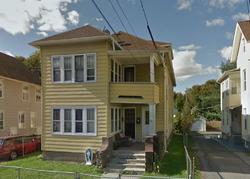 Pre-foreclosure Listing in WEBSTER ST MERIDEN, CT 06450