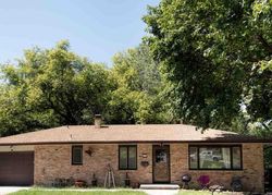 Pre-foreclosure in  HILLSIDE DR Bellevue, NE 68005