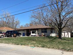 Pre-foreclosure in  S 45TH ST Omaha, NE 68157