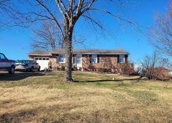 Pre-foreclosure in  N 10TH ST De Soto, MO 63020