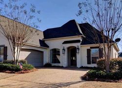 Pre-foreclosure in  TERRAPIN LN Brandon, MS 39047