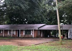 Pre-foreclosure in  TOWNSEND RD Mendenhall, MS 39114