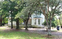 Pre-foreclosure in  LOTUS ST Moss Point, MS 39562