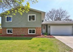 Pre-foreclosure in  DUPONT AVE N Minneapolis, MN 55444
