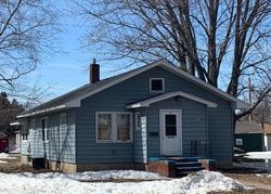 Pre-foreclosure in  2ND AVE NW Milaca, MN 56353