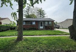 Pre-foreclosure in  BETLEY DR Sterling Heights, MI 48313