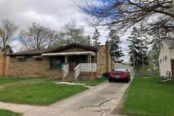 Pre-foreclosure in  GOULD RD Lansing, MI 48917