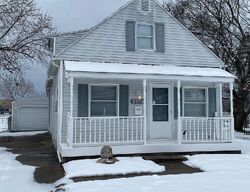 Pre-foreclosure in  STABLER ST Lansing, MI 48910