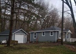 Pre-foreclosure in  HOGSBACK RD Eaton Rapids, MI 48827