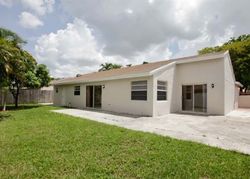 Pre-foreclosure in  NW 58TH AVE Hialeah, FL 33015