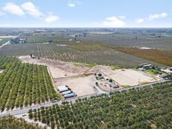 Pre-foreclosure in  BRADBURY RD Delhi, CA 95315