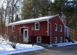 Pre-foreclosure Listing in RIDGEWOOD DR KITTERY, ME 03904
