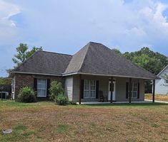 Pre-foreclosure in  PERKINS XING Walker, LA 70785