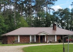 Pre-foreclosure Listing in JAMES CHAPEL RD N HOLDEN, LA 70744