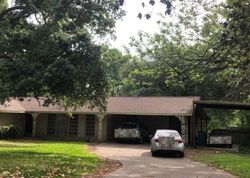 Pre-foreclosure Listing in PARKVIEW DR OPELOUSAS, LA 70570