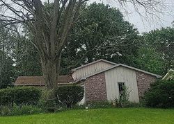 Pre-foreclosure in  NARRAGANSETT BLVD Lorain, OH 44053