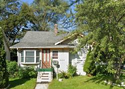 Pre-foreclosure in  N LEWIS AVE Waukegan, IL 60085