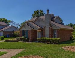 Pre-foreclosure in  PROMENADE CT Lexington, KY 40515